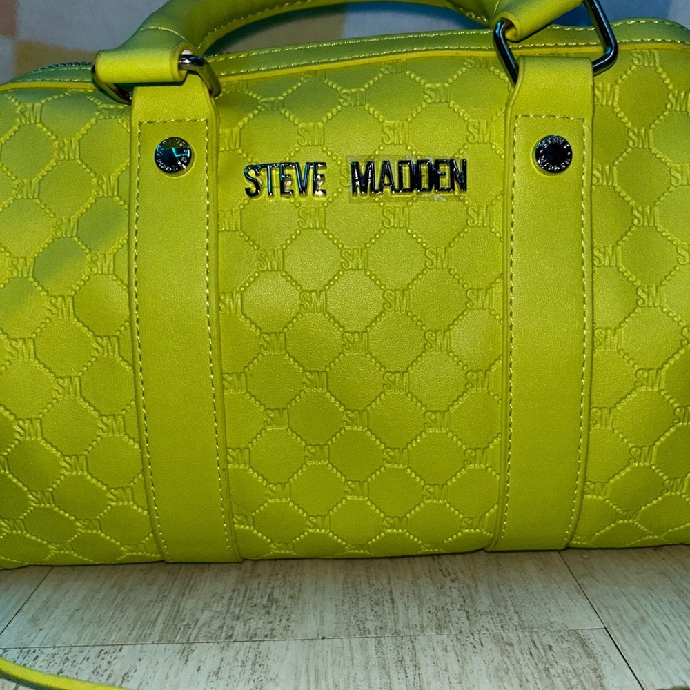 Steve Madden Lime Quilted Crossbody Bag